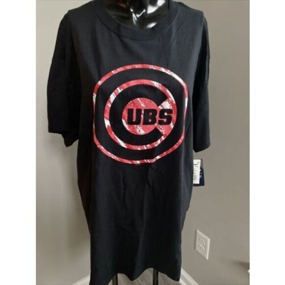 Large Genuine Merchandise Chicago Cubs Shirt NWT 100% Cotton Unisex Black Red - Picture 1 of 9